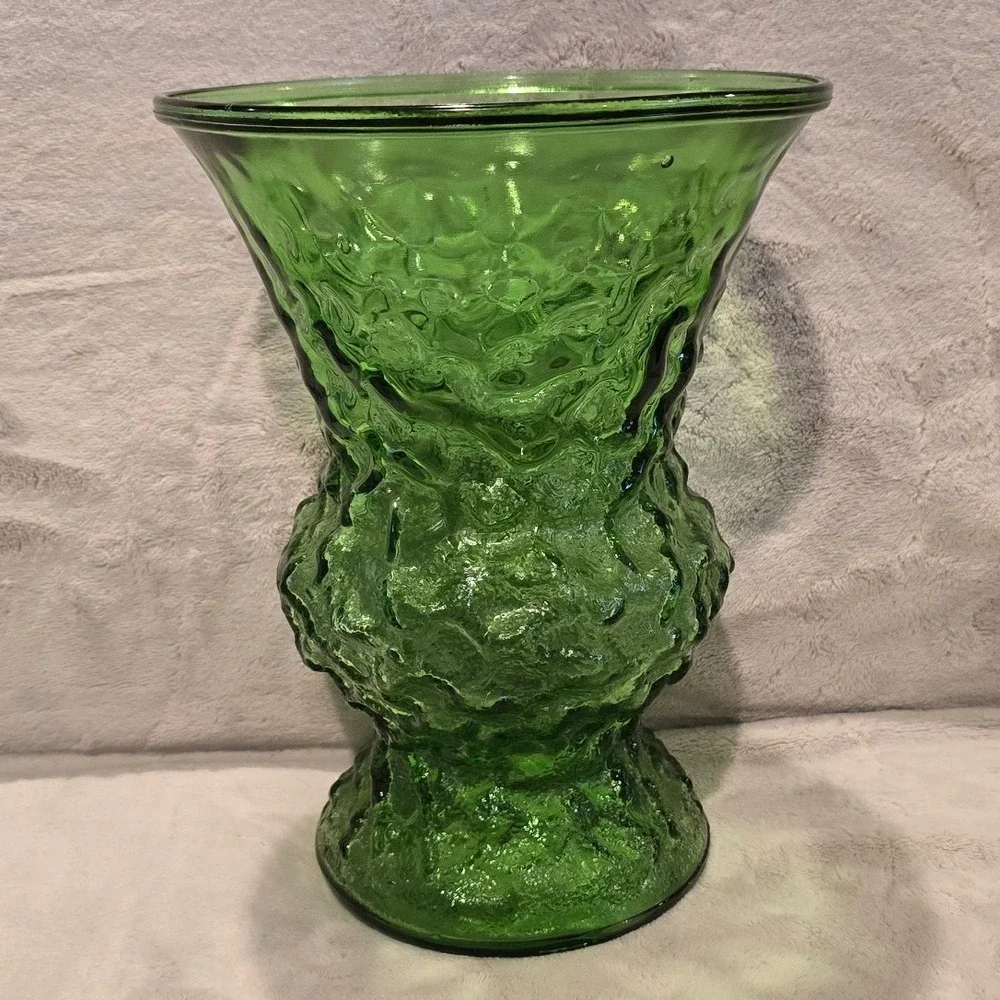Vintage EO Brody Emerald Green Crinkle Textured Glass Vase MCM A119